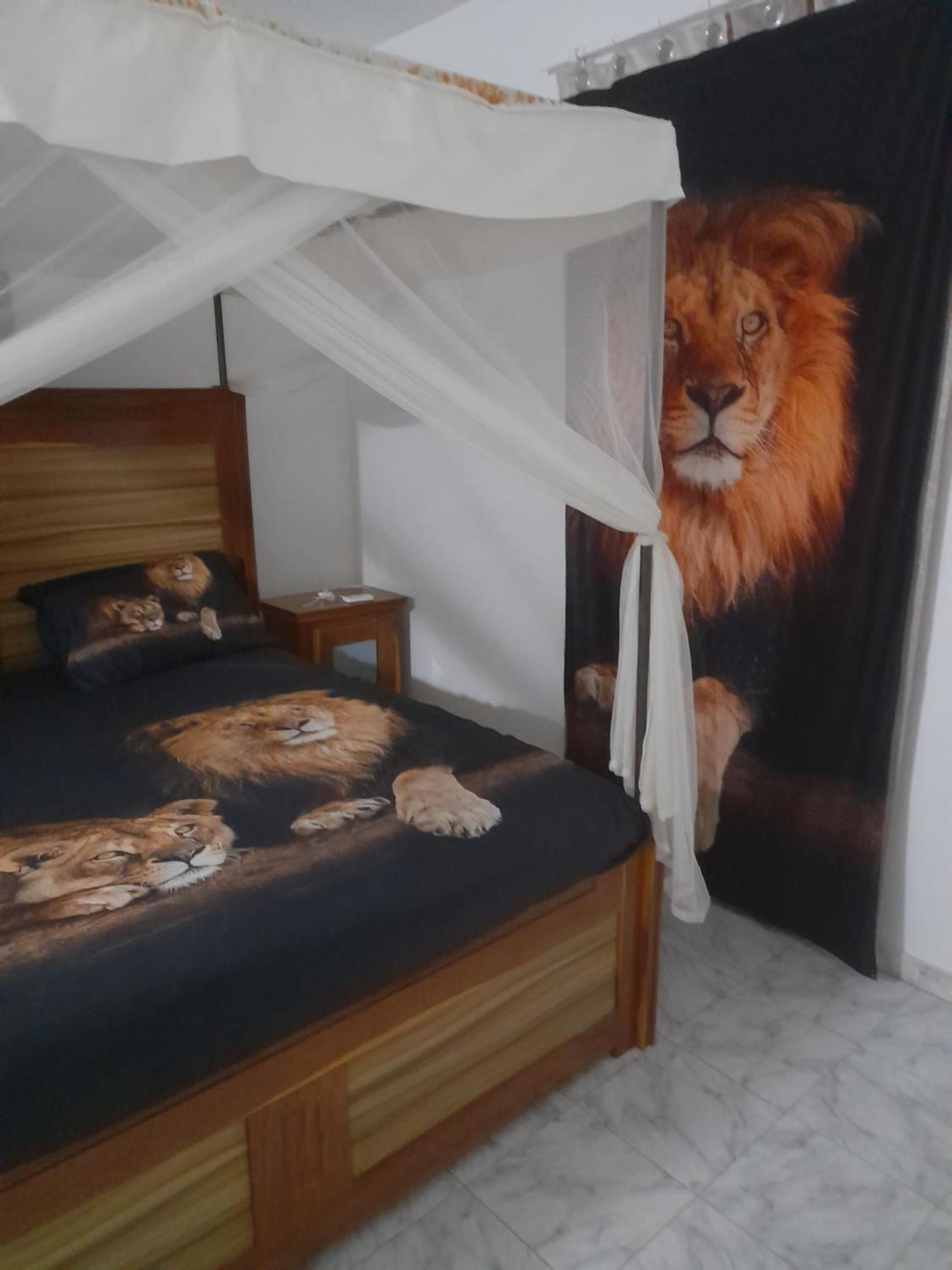 Maison D Hote La Dore Du Senegal Bas-De - Villa Somone Exteriér fotografie